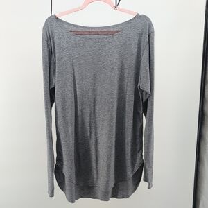 Everyday Lightweight Gray Long-Sleeve Boatneck Top